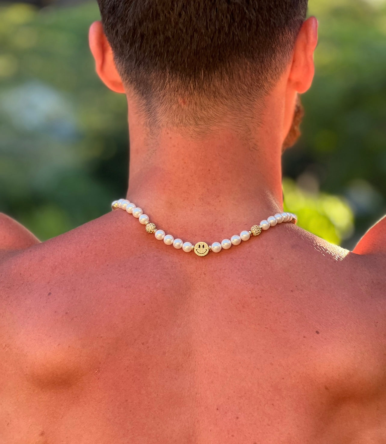 HAPPY NECKLACE